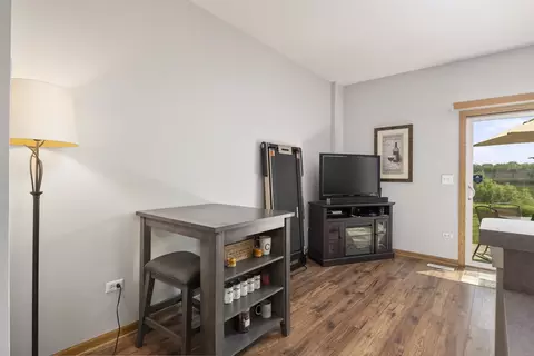 2422 Oak Tree Ln, Plainfield, IL 60586 photo 8