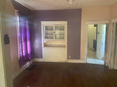 8742 S Normal Ave, Chicago, IL 60620 photo 4