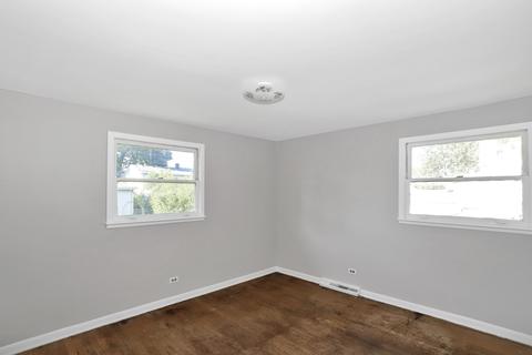 140 Highland Ave, Wheeling, IL 60090 photo 12