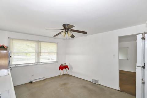 140 Highland Ave, Wheeling, IL 60090 photo 7