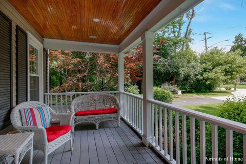 1739 Kay Rd, Wheaton, IL 60187 photo 2