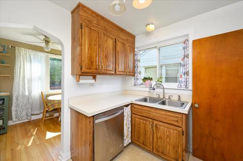 3232 Maple Ave, Brookfield, IL 60513 photo 7