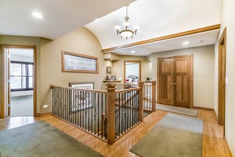 293 E Madison St, Elmhurst, IL 60126 photo 15