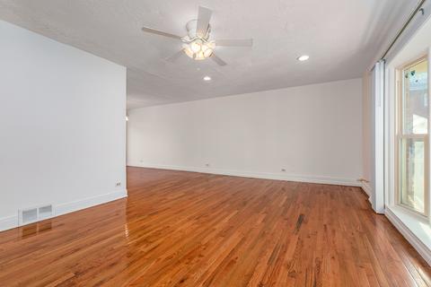 8816 Dee Rd #B, Des Plaines, IL 60016 photo 3