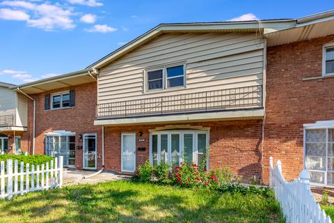 8816 Dee Rd #B, Des Plaines, IL 60016 photo 1