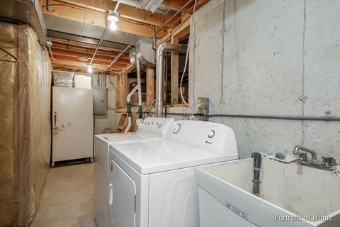 1623 Pershing Ave, Wheaton, IL 60189 photo 23