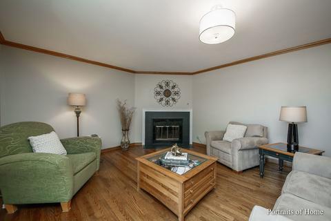 1623 Pershing Ave, Wheaton, IL 60189 photo 9