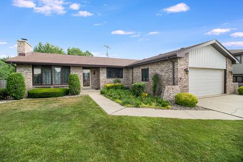 10925 Stephen Ct, Mokena, IL 60448 photo 2