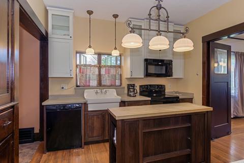 402 E Hack St, Cullom, IL 60929 photo 8