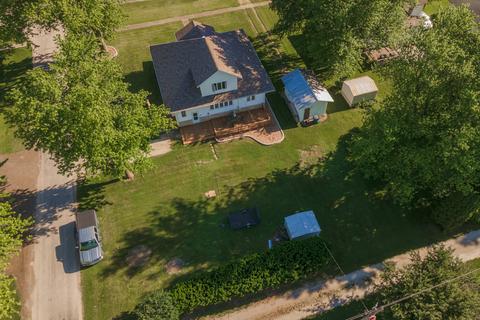 402 E Hack St, Cullom, IL 60929 photo 3