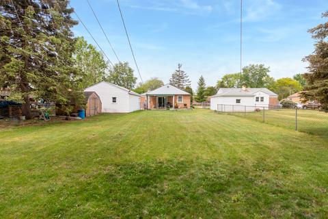2755 Eisenhower Dr, Des Plaines, IL 60018 photo 5