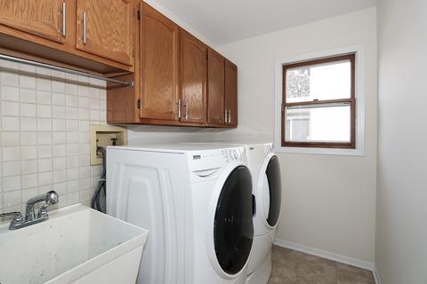 1275 W Dovington Dr, Hoffman Estates, IL 60169 photo 26