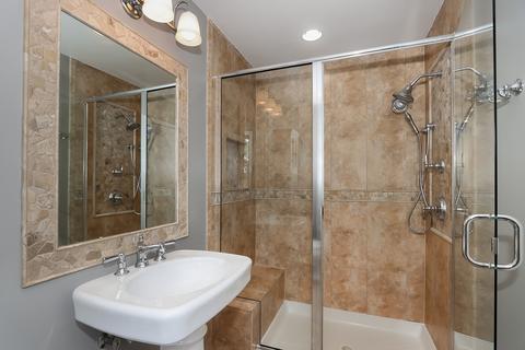 1275 W Dovington Dr, Hoffman Estates, IL 60169 photo 17
