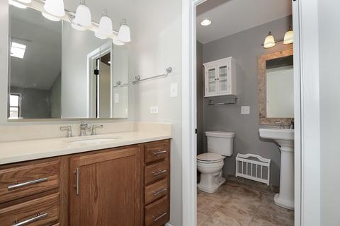 1275 W Dovington Dr, Hoffman Estates, IL 60169 photo 18