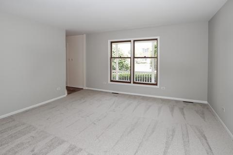 1275 W Dovington Dr, Hoffman Estates, IL 60169 photo 7