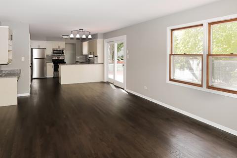1275 W Dovington Dr, Hoffman Estates, IL 60169 photo 11