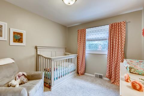 1427 Daly Rd, Wheaton, IL 60187 photo 15
