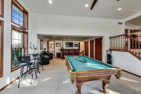 1289 Hassell Ct, Hoffman Estates, IL 60169 photo 21
