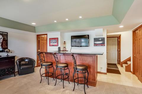 1289 Hassell Ct, Hoffman Estates, IL 60169 photo 23