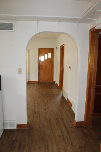 406 W Winfield St, Morrison, IL 61270 photo 9