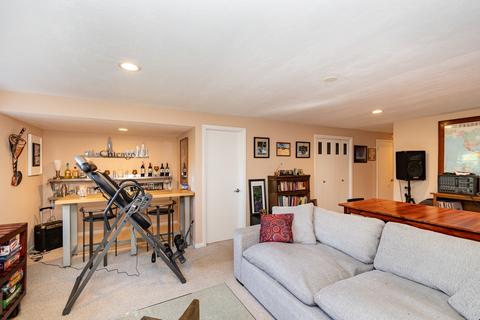 2014 E Woodview Dr, Mount Prospect, IL 60056 photo 24