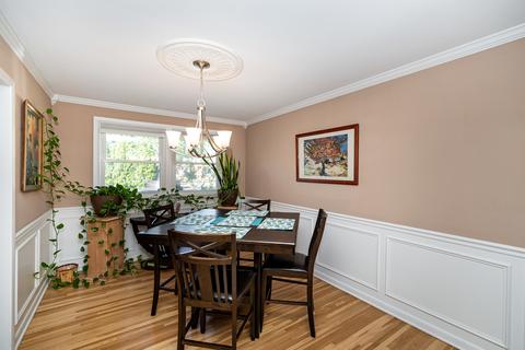 2014 E Woodview Dr, Mount Prospect, IL 60056 photo 7