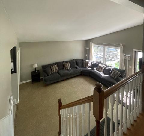 1254 Algonquin Dr, Elgin, IL 60120 photo 3
