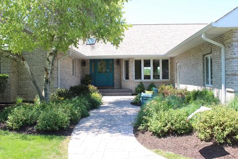 312 Bay Rd, Mchenry, IL 60051 photo 4