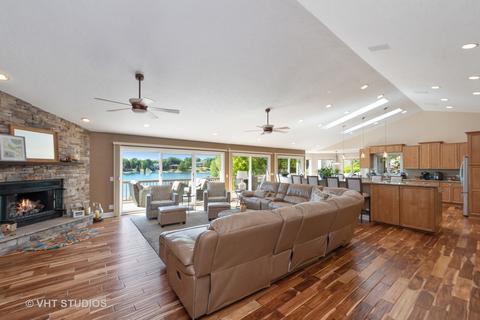 312 Bay Rd, Mchenry, IL 60051 photo 8