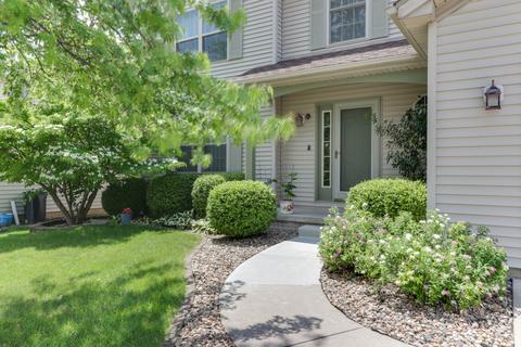 1603 Torrey Pines Rd, Normal, IL 61761 photo 2