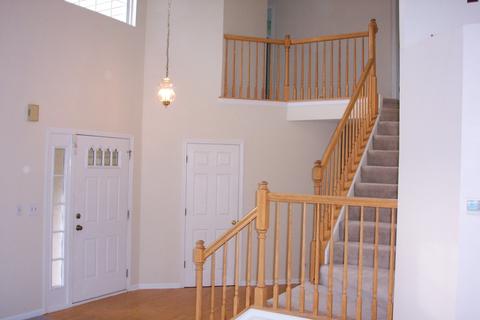 813 Seacrest Ln, Bartlett, IL 60103 photo 8