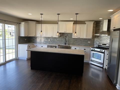913 W Westgate Dr, Peotone, IL 60468 photo 8