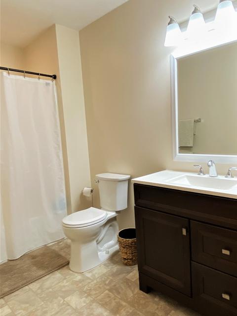10 Edgewood Ct, Bloomington, IL 61701 photo 38