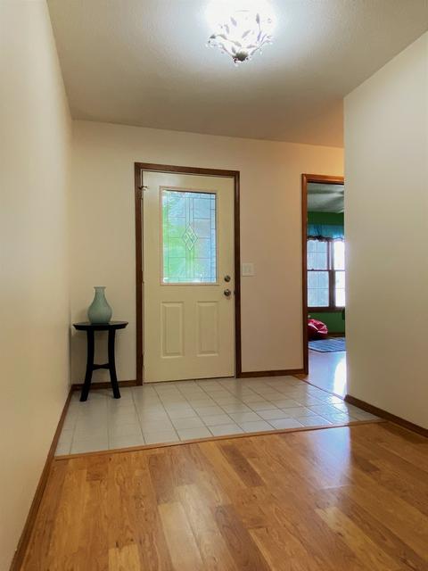 10 Edgewood Ct, Bloomington, IL 61701 photo 5