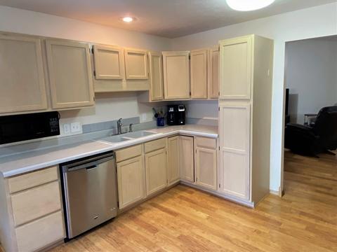 10 Edgewood Ct, Bloomington, IL 61701 photo 25