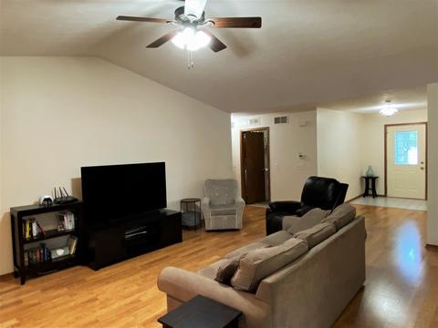 10 Edgewood Ct, Bloomington, IL 61701 photo 8
