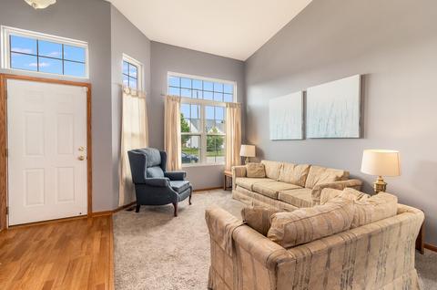 7505 Fordham Ln, Plainfield, IL 60586 photo 3