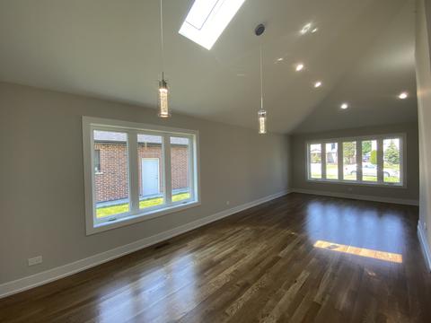 7449 Thomas Ave, Bridgeview, IL 60455 photo 3