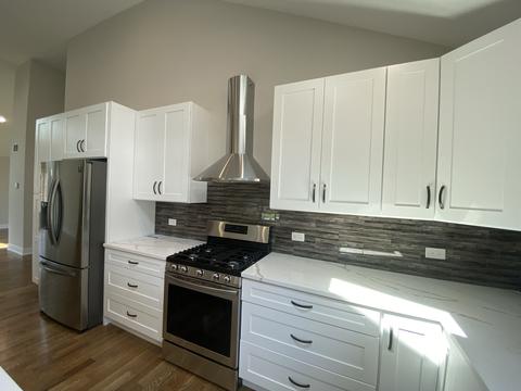 7449 Thomas Ave, Bridgeview, IL 60455 photo 9