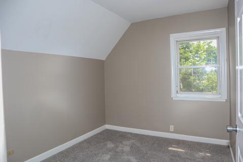 327 Ann St, Elgin, IL 60120 photo 12