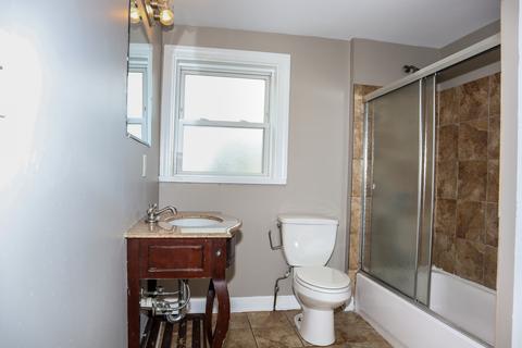 327 Ann St, Elgin, IL 60120 photo 14