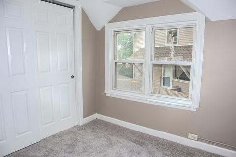 327 Ann St, Elgin, IL 60120 photo 13