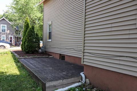 327 Ann St, Elgin, IL 60120 photo 17