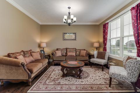 1206 Silver Oak Cir, Normal, IL 61761 photo 6