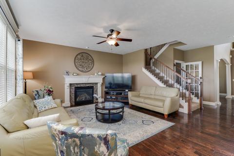 1206 Silver Oak Cir, Normal, IL 61761 photo 9