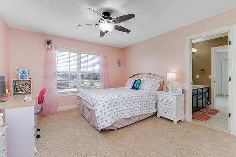 1206 Silver Oak Cir, Normal, IL 61761 photo 33