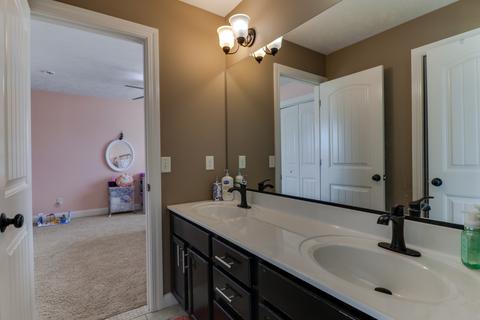 1206 Silver Oak Cir, Normal, IL 61761 photo 32