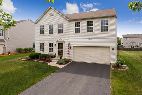 2215 Maple Ridge Dr, Plainfield, IL 60586 photo 1