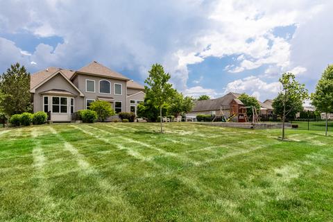 1100 Deerpath Rd, Aurora, IL 60506 photo 3