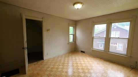 227 Hill Ave, Elgin, IL 60120 photo 7